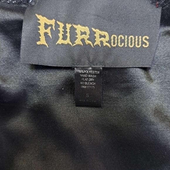 FURROCIOUS Faux Fur Cropped Jacket - Picture 6 of 8